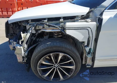 2019 Bentley Bentayga V8 из США, поврежденный, VIN SJAAM2ZV1KC024572